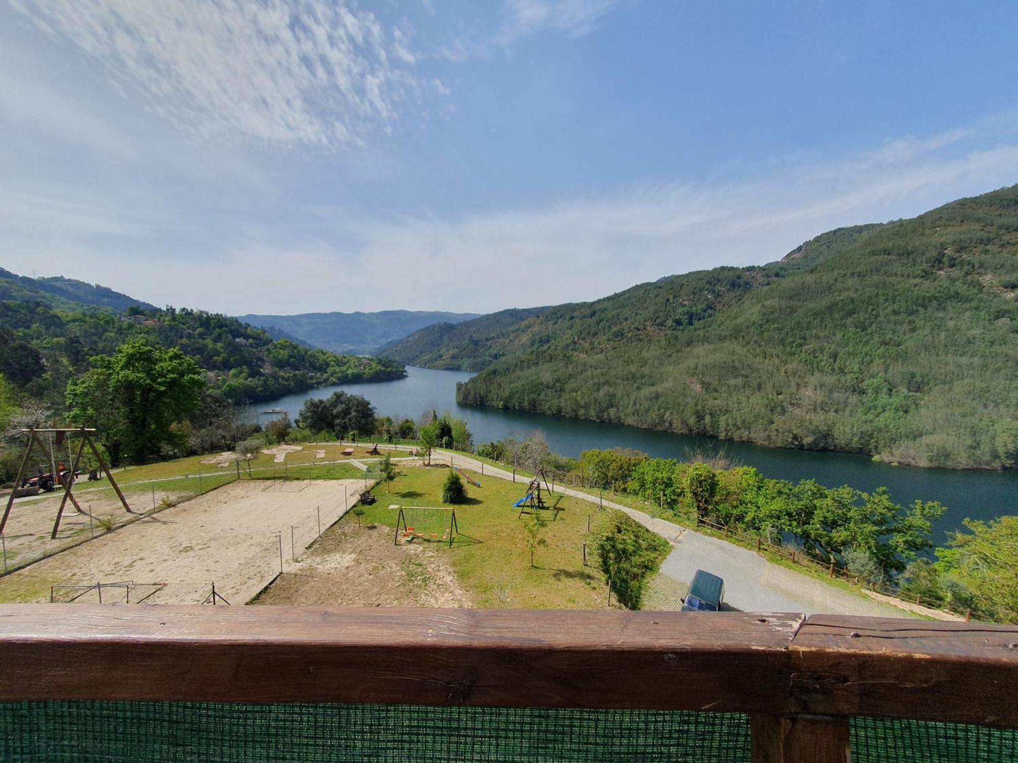 Dobau Village Виейра-ду-Минью Экстерьер фото